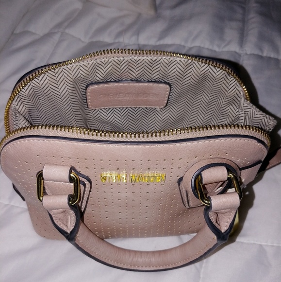 Steve Madden mini purse - Picture 2 of 3